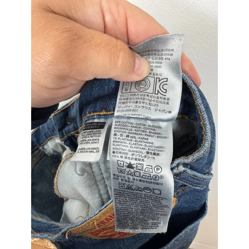 Classic Levi's Mens 36x32‎ 505 Regular Fit Jeans Blue Medium Wash Stretch Denim